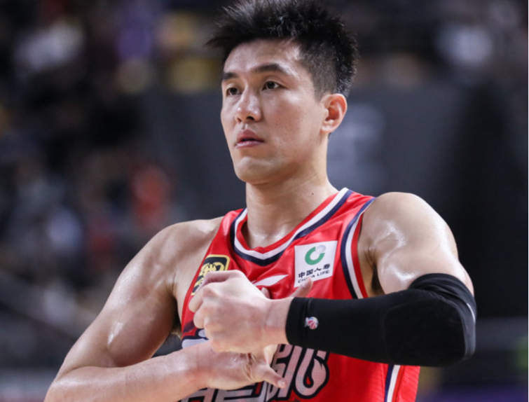 开云体育平台-郭艾伦重伤广州爆冷力克山东 徐昕17+10+4帽克里斯22+16